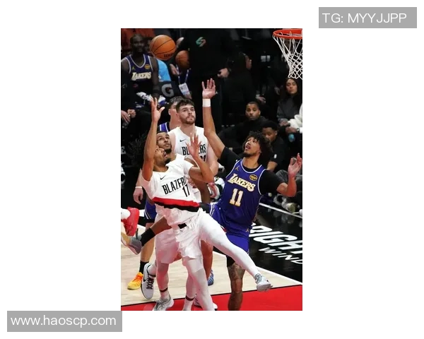 湖人对阵篮网精彩对决比分揭晓球迷热议比赛亮点与球员表现