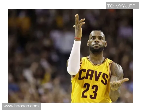 詹姆斯在勇士对骑士的比赛中上演惊天爆扣引发全场沸腾 詹姆斯在勇士对骑士的比赛中上演惊天爆扣引发全场沸腾