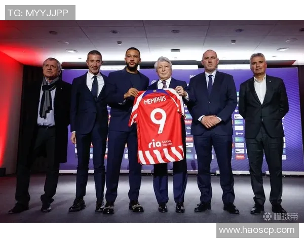 皇家社会与马竞球衣对比分析谁的设计更具魅力与特色