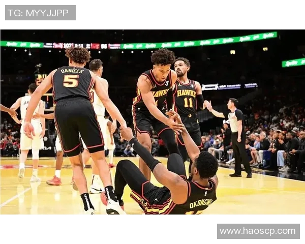 老鹰与黄蜂精彩对决全场回放分析与赛后点评