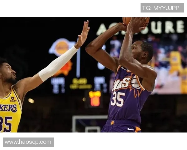 詹姆斯与杜兰特巅峰对决精彩瞬间回顾与分析合集